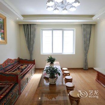 甘孜廖雪艳公寓酒店提供图片