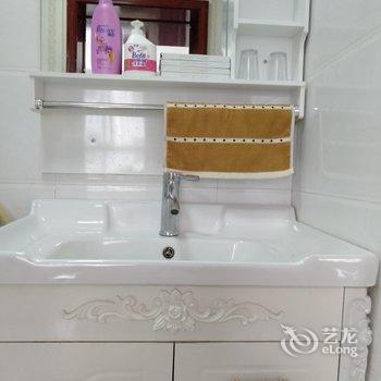 甘泉郝振清公寓酒店提供图片