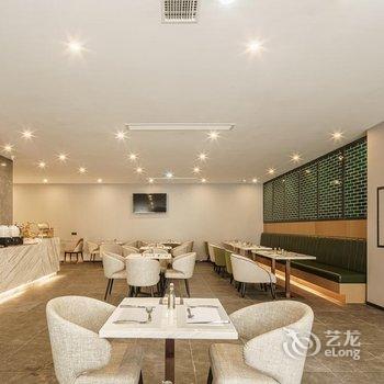 乐山高铁站亚朵酒店酒店提供图片