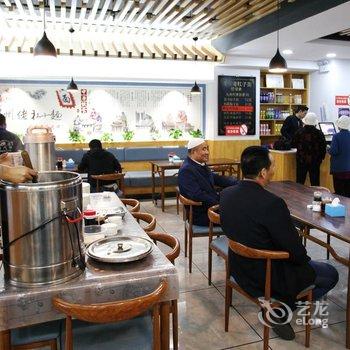 速8酒店(西吉职业中学店)酒店提供图片