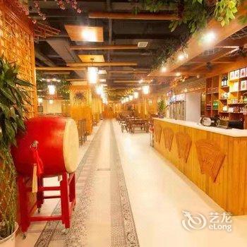 凤凰最湘西大酒店酒店提供图片