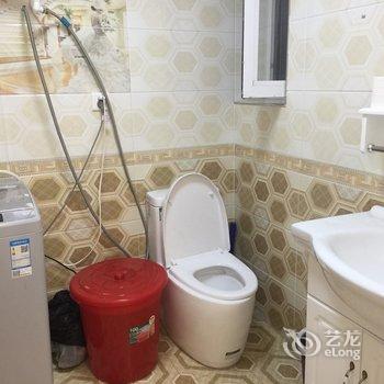 白山松江河长白山西坡换乘中心(新山门)对面公寓(7号店)酒店提供图片