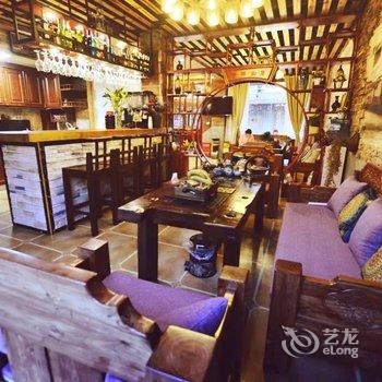 百里杜鹃索玛印象精品客栈酒店提供图片