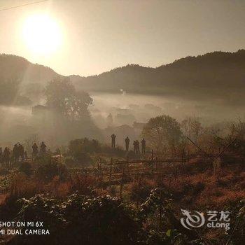 婺源石城画苑精品民宿酒店提供图片