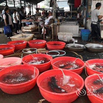 凉山邛海湿地.迎客松度假精品民宿套二南坛酒店提供图片