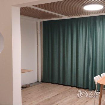 栾川玉米糁公寓酒店提供图片