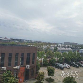 宁波晚11点后不办理入住公寓(机场路南延分店)酒店提供图片