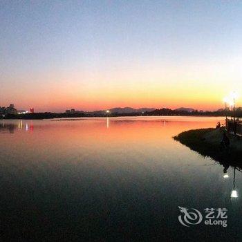 肇庆星途民宿(点击头像查看更多房源)(岗美路分店)酒店提供图片