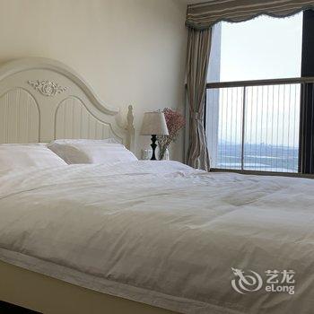 珠海LS 高档欧式海景房公寓酒店提供图片