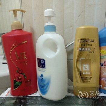 柳州果果城市系列民宿(东环路西一巷分店)酒店提供图片