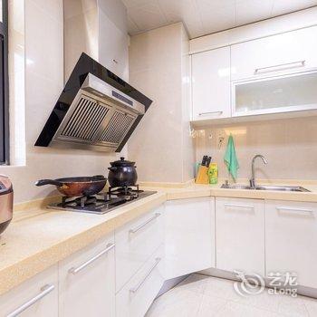 湛江邂逅纯笃公寓酒店提供图片