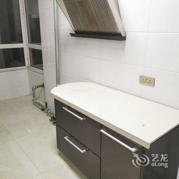 本溪县执子之手公寓酒店提供图片