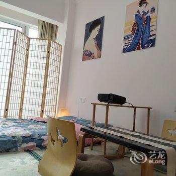自贡木村余弦公寓(3号店)酒店提供图片