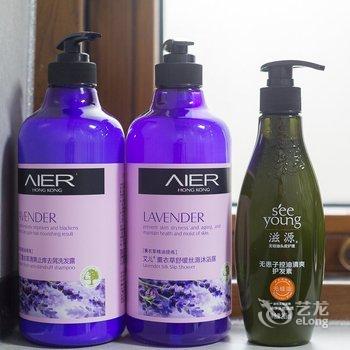 海口路客精品民宿BE3490(三亚梦幻水上乐园分店)酒店提供图片
