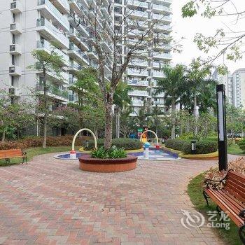 海口路客精品民宿BE3490(三亚梦幻水上乐园分店)酒店提供图片