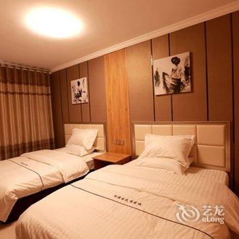 李云公寓(栾川鸾州大道店)酒店提供图片