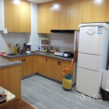 唐山曹妃甸大学城商业街亚美民宿酒店提供图片