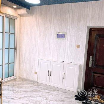 唐女士公寓(丹东三经街店)酒店提供图片