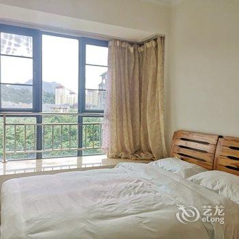 E多妙旅行公寓(万宁三角梅主题公园店)酒店提供图片