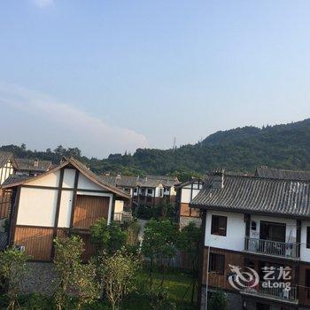 乐山石晴雯公寓(2号店)酒店提供图片