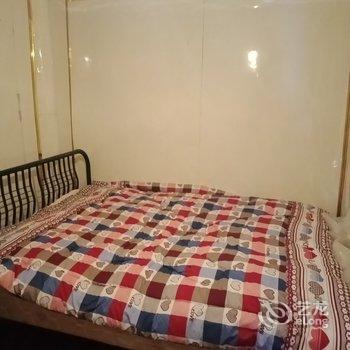 甘孜白玛其珍客栈(中国熊猫大道分店)酒店提供图片