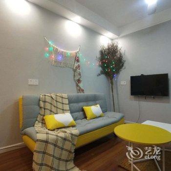 襄阳湖北恋家公寓(10号店)酒店提供图片