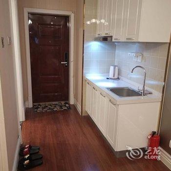 乌鲁木齐浪漫暖屋公寓酒店提供图片