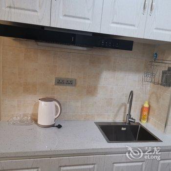 乌鲁木齐浪漫暖屋公寓酒店提供图片