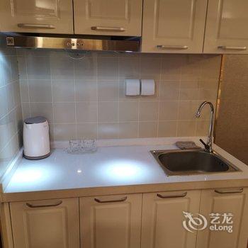 乌鲁木齐浪漫暖屋公寓酒店提供图片