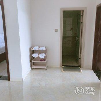 灵石无心猪公寓(2号店)酒店提供图片