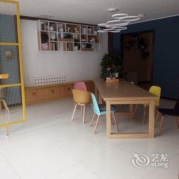 唐山曹妃甸大学城商业街亚美民宿酒店提供图片