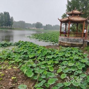 宝丰龙泉站长别墅酒店提供图片