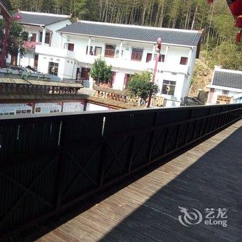 资溪山哈小筑酒店提供图片