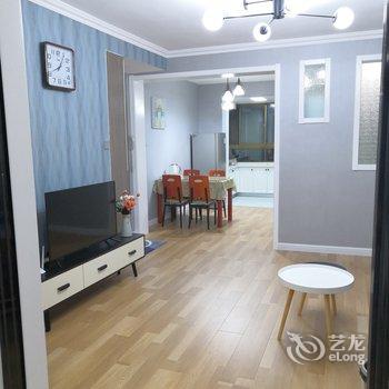 威海山大海景房公寓(兴子美术馆分店)酒店提供图片