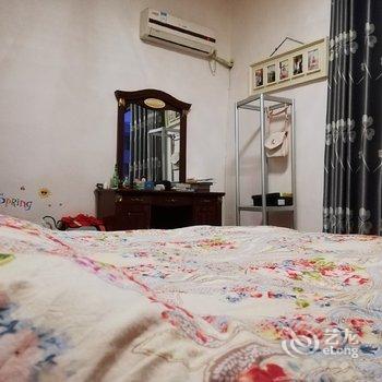 自贡避风港暖窝度假别墅酒店提供图片