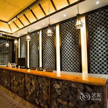 罗平易寻里主题酒店酒店提供图片