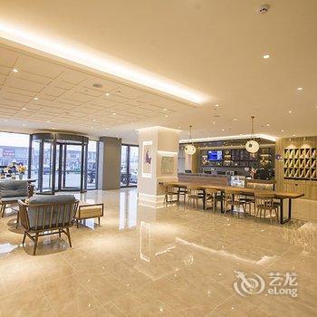 汉庭优佳酒店(济宁九洲新天地店)酒店提供图片