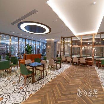 昊颐酒店(武汉国际广场店)酒店提供图片