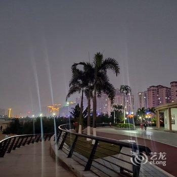 防城港阳光海岸/简约海景沙滩套房公寓酒店提供图片