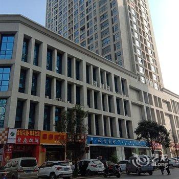 安顺大润发对面肯德基对面公寓酒店提供图片