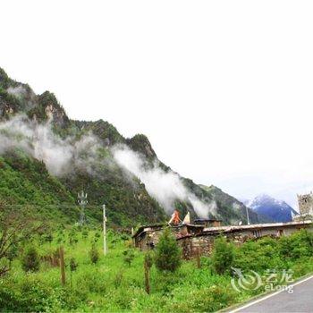 四姑娘山涧山别苑酒店提供图片