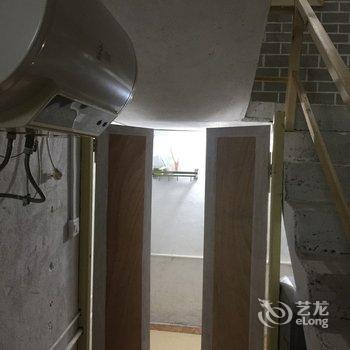 柳州黄振平客栈(环江滨水大道分店)酒店提供图片