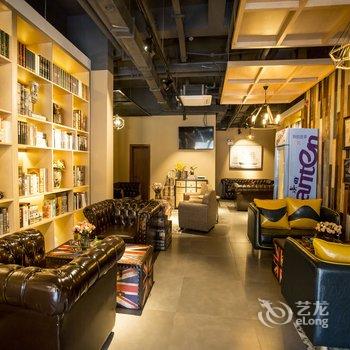 喆啡酒店(菏泽火车站万达广场店)酒店提供图片