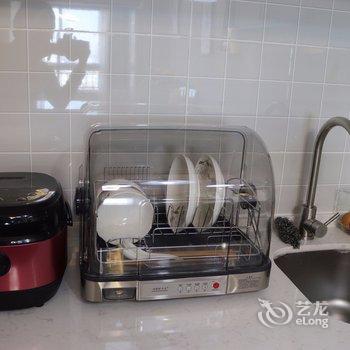 开封向上的小丑妞公寓酒店提供图片