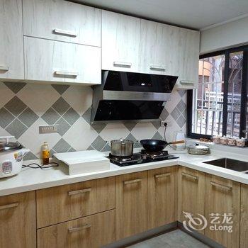 凉山老杨家阳光驿站酒店提供图片
