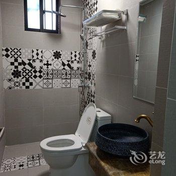 凉山老杨家阳光驿站酒店提供图片