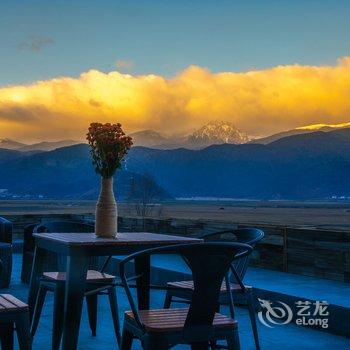 香格里拉十里雪山依拉海极景庄园酒店提供图片