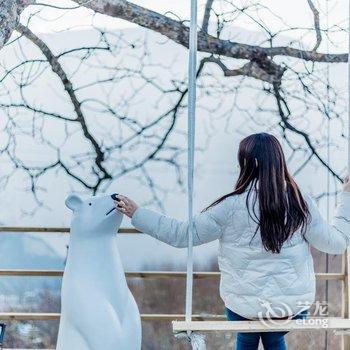 茂县千山雪设计师民宿酒店提供图片