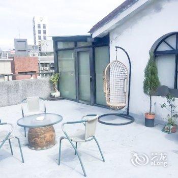 時尚背包客三人房 忠孝新生 東門站酒店提供图片