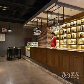 喆啡酒店(石家庄省政府海悦天地店)酒店提供图片